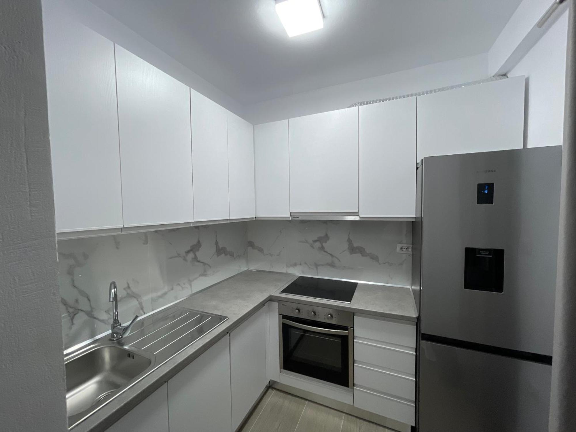 Modern Apartment In Central Wlora Zewnętrze zdjęcie